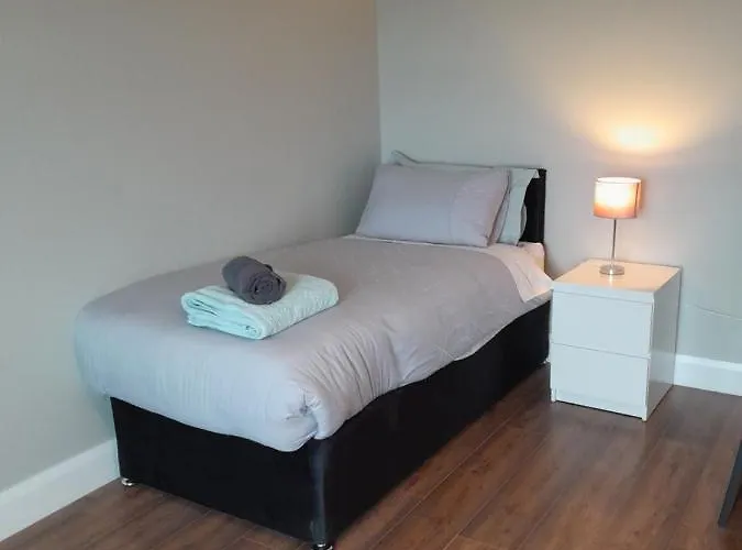 Hilltop Haven, Lejlighed *