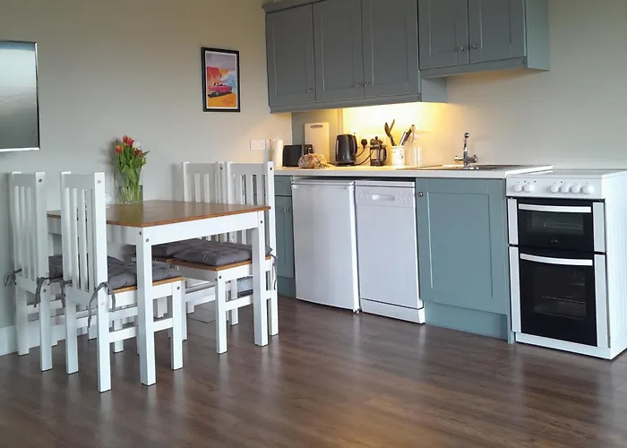 Hilltop Haven, Дулин